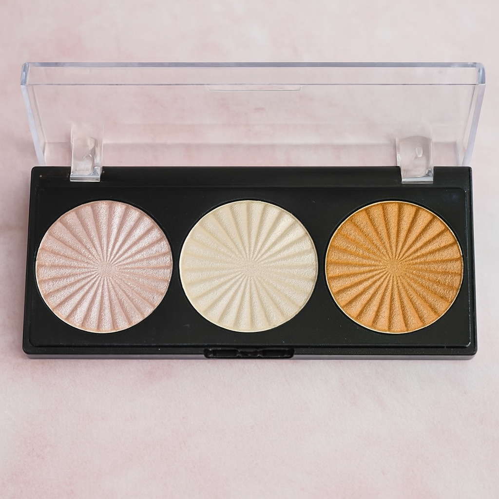Miss Rose 3-Color Highlighter Palette – Peach, Light Golden & Silver Shades image 3