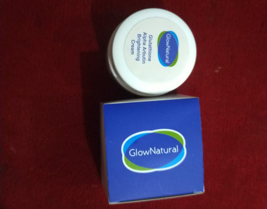 Glow natural Glutathione Alpha Arbutin Skin Brightening Cream (50g) image 4