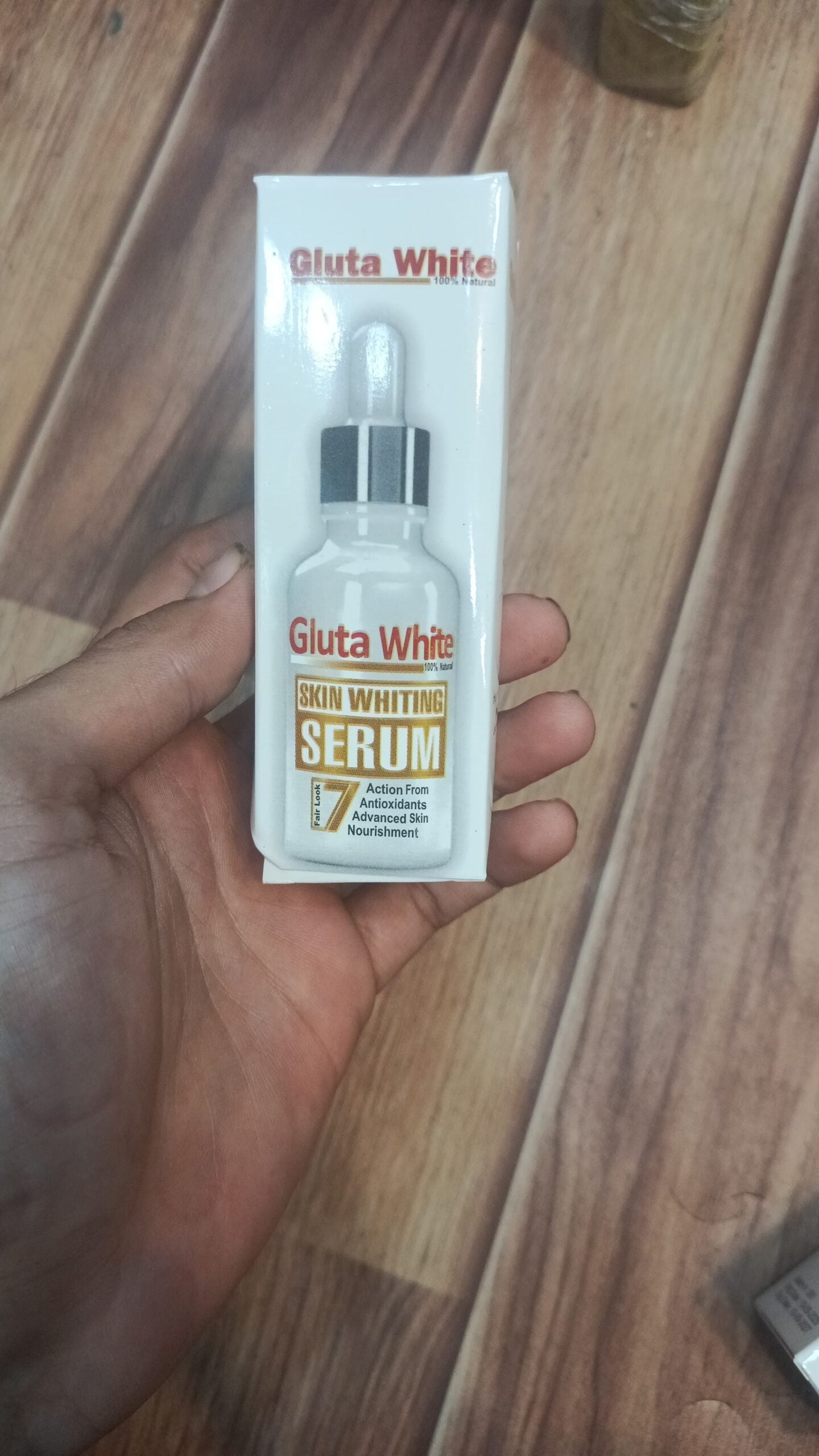 Gluta White Face Glowing Serum | Glutathione-Based Brightening | Hydration &amp; Antioxidant Protection 30 ml  image 4