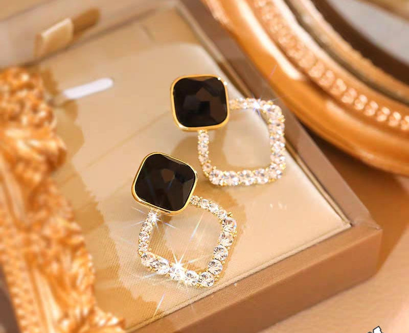Zircon Korean Black Shiny Earing resin rhombus earrings earrings jewelry fashion for women image 2