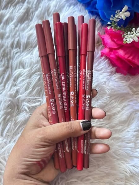 Flormar Perfect Lipliner – Long-Lasting &amp; Intense Color | Smooth Application | Pack of 12 Shades image 1