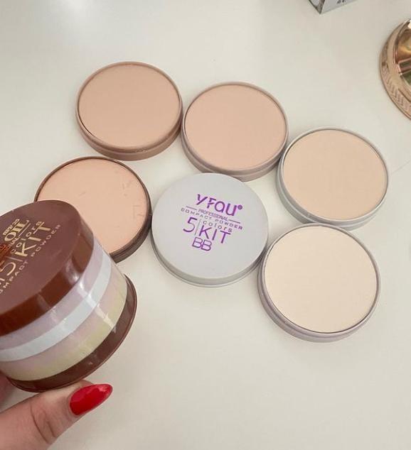 Pack Of 01 - 5 in 1 | Multi-Shade Face Powder Palette with Mirror | Compact Makeup Kit for All Skin Tones | Natural Finish &amp; Easy Blending image 3