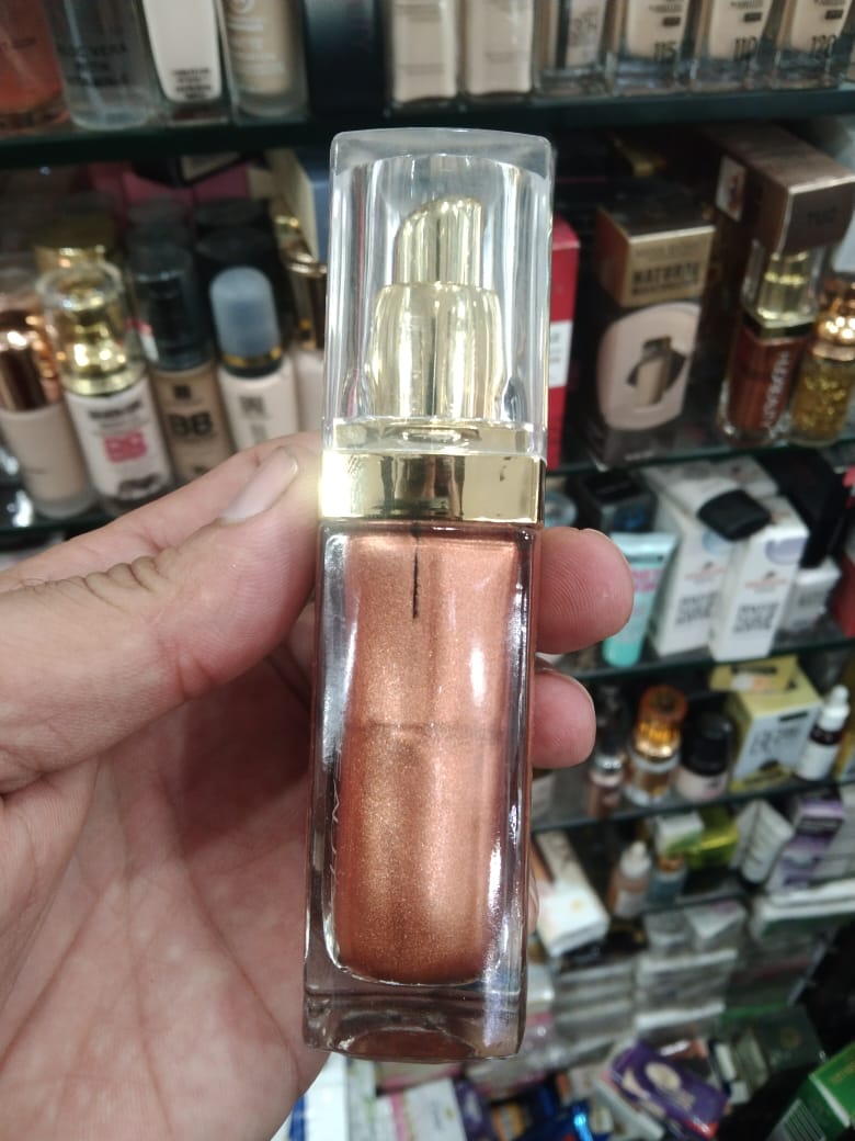 Huda Beauty N.Y.M.P.H. All Over Body Highlighter – Liquid Illuminator for Face, Body &amp; Legs – Water-Based, Long-Lasting Glow – 35 ml image 0