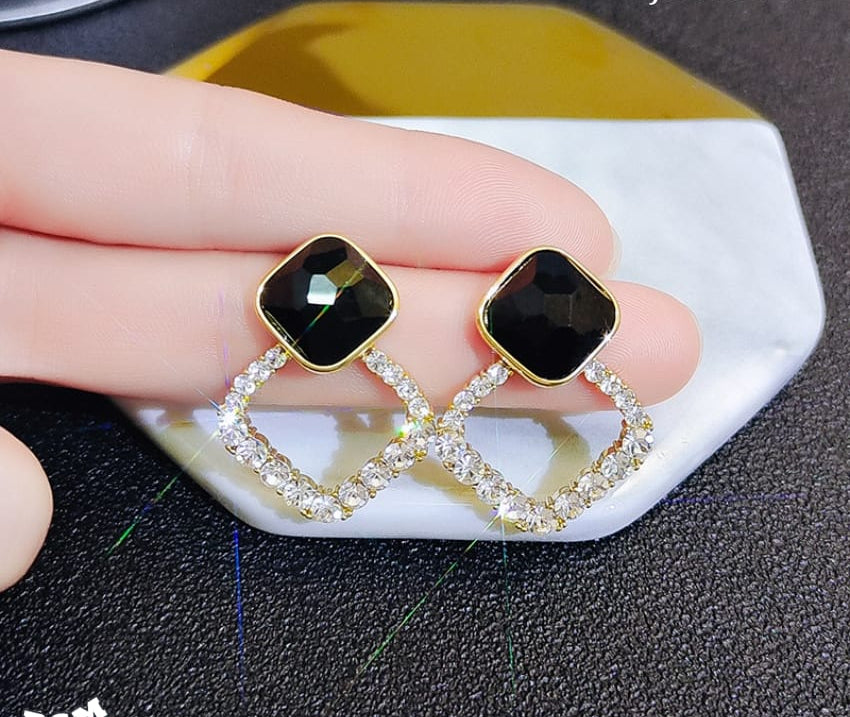 Zircon Korean Black Shiny Earing resin rhombus earrings earrings jewelry fashion for women image 0
