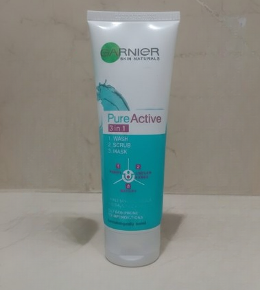 Garnier 3 in 1 Pure Active Face Wash – 100ml Liquid Cleanser for All Skin Types, Deep Cleansing and Refreshing Skincare image 0