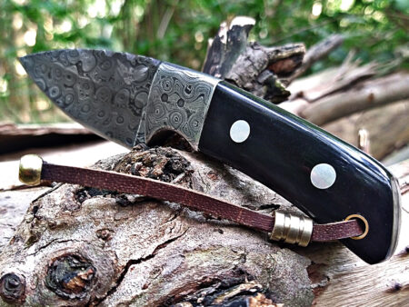 Handmade Damascus Steel Fixed Blade Knife | Wood Handle