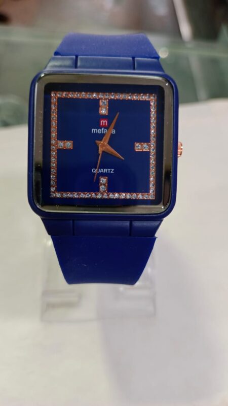 Stylish Waterproof Rubber Strap Watch – Sporty & Durable Design Water Proof