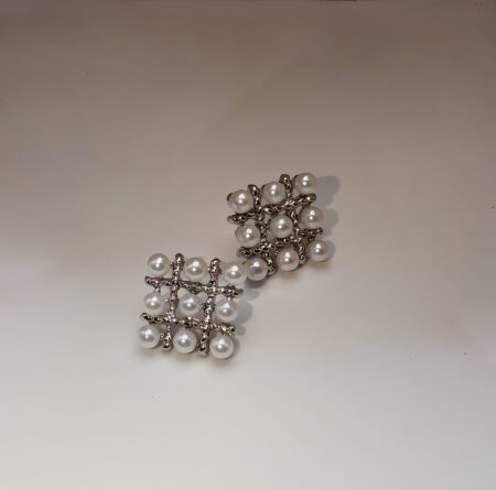 Pearl Square Korean Earrings – Elegant Women’s Fashion Jewelry in Silver and Golden Colors PJT-106