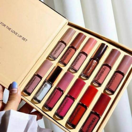 Crazy Girl “Thanks for the Love” Lip Gloss Set – 12 in 1 Multi-Shade Collection, Smooth & Non-Sticky Finish (3 ml Each)